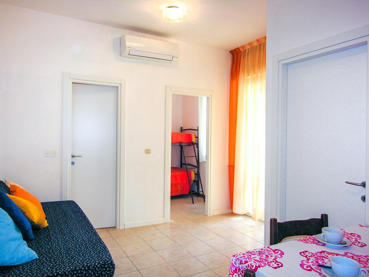 Ivana Belmare Apartaments Бибионе Экстерьер фото